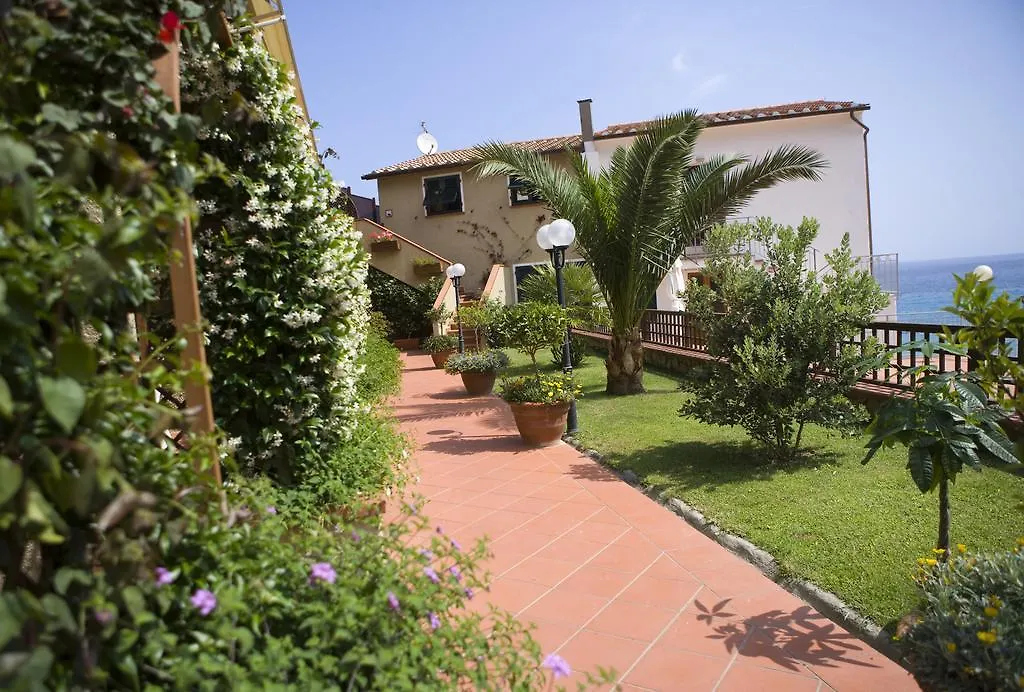 Hotel Barsalini-1
