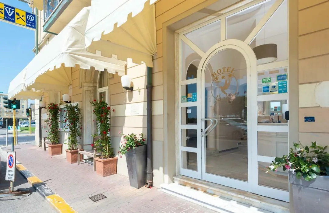 Hotel La Pace-1