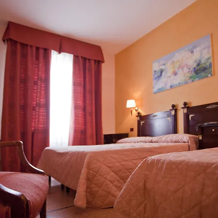 Hotel La Pace-2