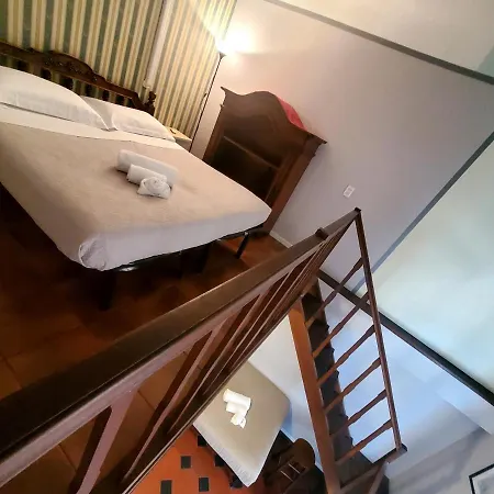 Hotel Fedora-2