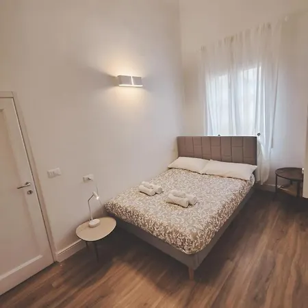 Amazing Florence Rooms-3