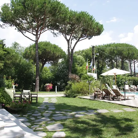 Hotel Nedy-2
