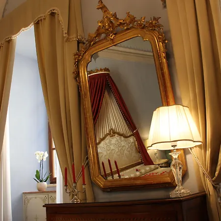 Residenza D'Epoca Palazzo Borghesi-3