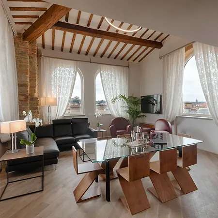 Donati Luxury Tower Suites-3