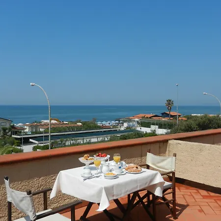 Hotel Villa Maremonti-2
