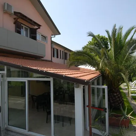 Hotel Patrizia-2