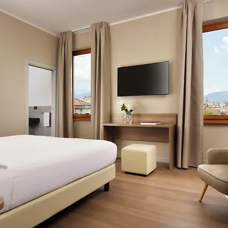Essence Hotel-2