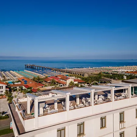 Hotel Esplanade-3