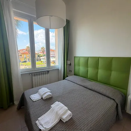 Hotel Nuovo Tirreno-2