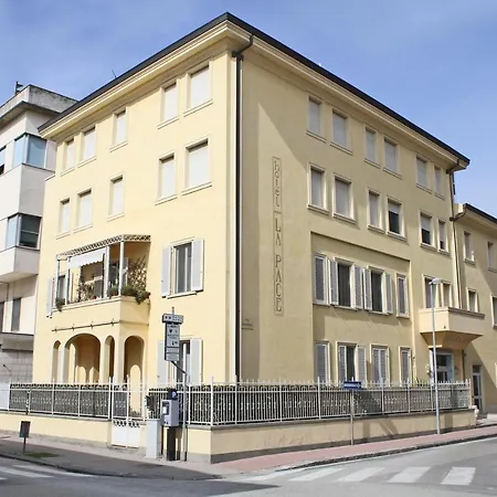 Hotel La Pace-2