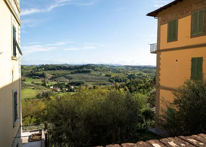 Orange Tuscany Flat