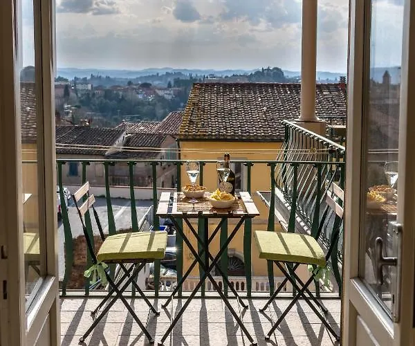 San Miniato - Terrazza panoramica in centro storico