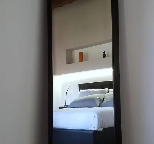 Contemporary Rooms San Gimignano