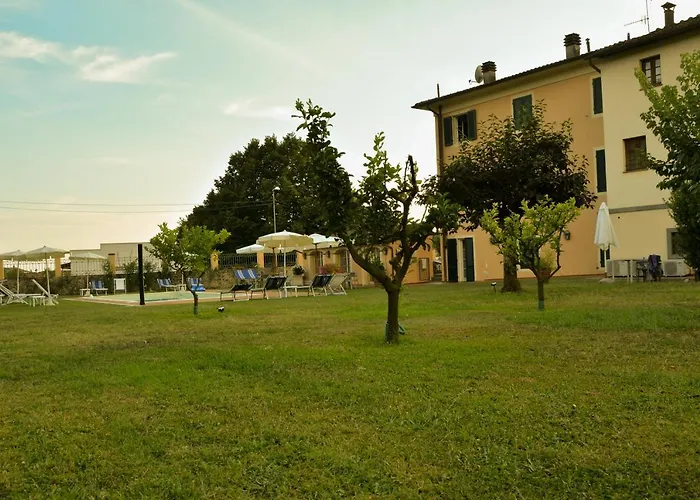Garden Relays Villa Rosy