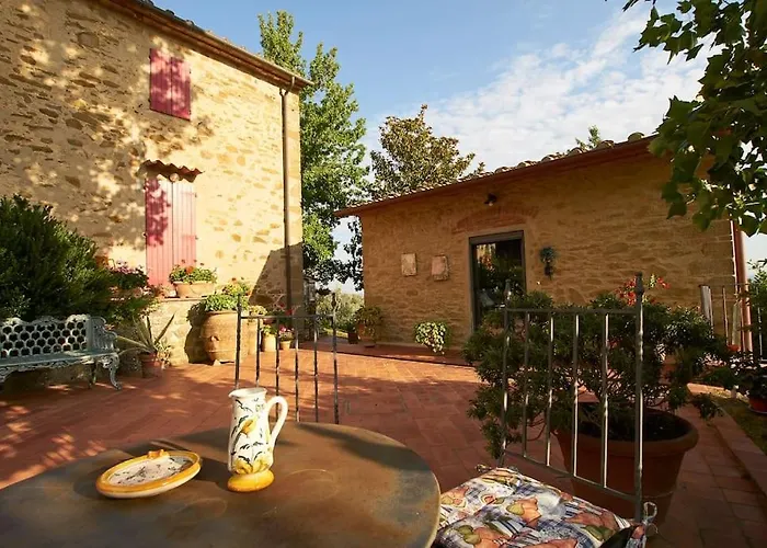 Villa Vestra In Vinci Holiday Home