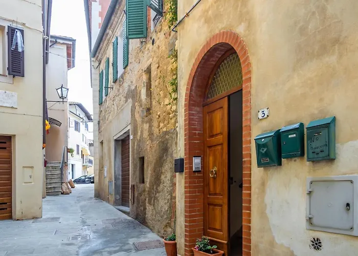Rapolano Terme Historic Center Studio!