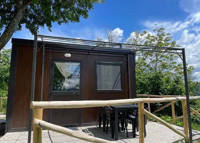 I Falchi Pellegrini - Bungalow e Tenda