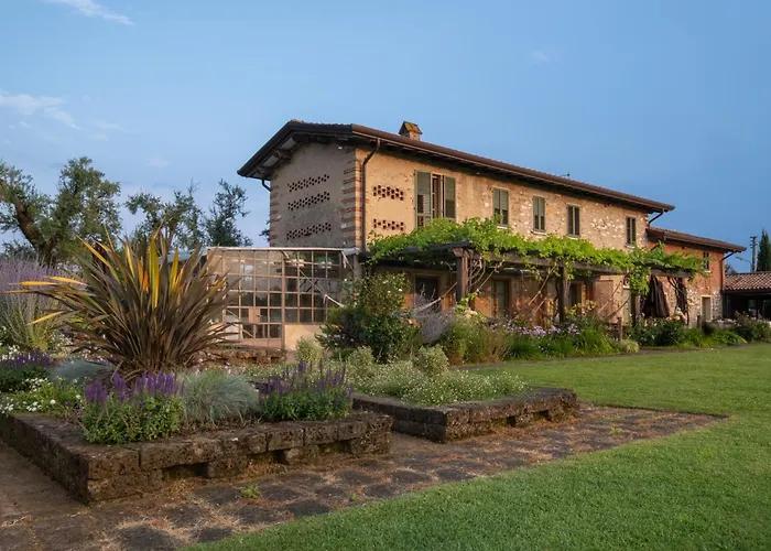 Olimagio Farm Stay With Animals, 25M Pool, Beach At Cycling Distance