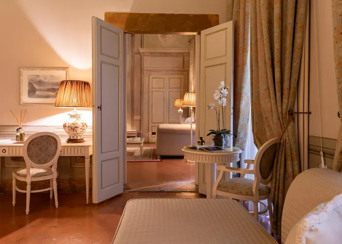 Palazzo Guicciardini Hotel Florence