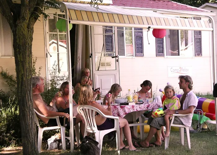 Blu International Camping