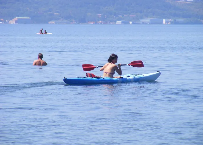Parco Del Lago Glamping And Camping