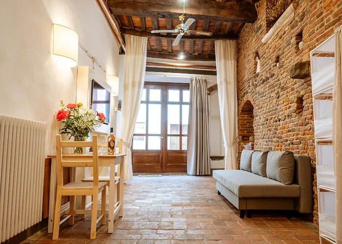 Antica Casa Dei Rassicurati