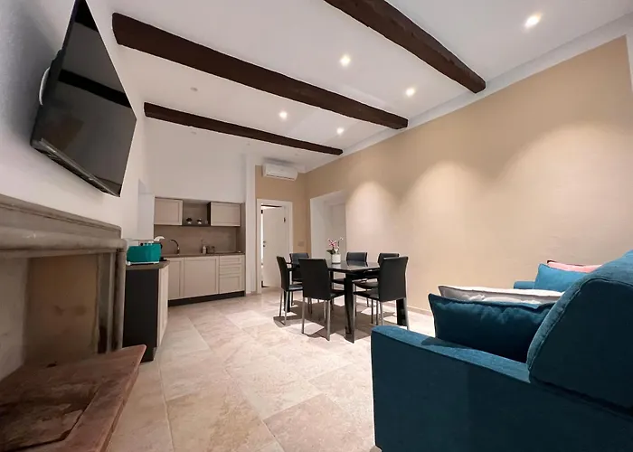 Mia Margot Suite Apartment