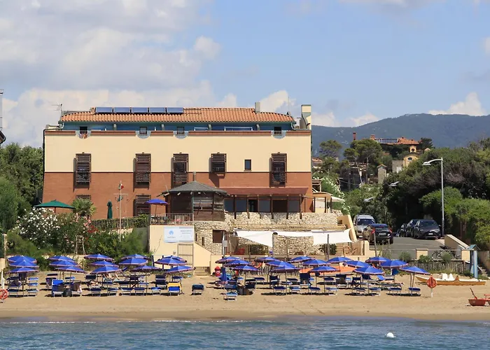 Hotel Villa Tramonto Direttamente Sul Mare