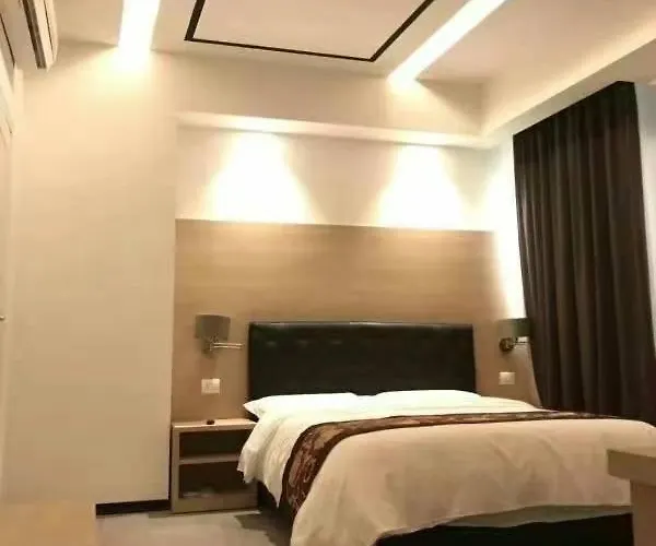 Hotel Alba