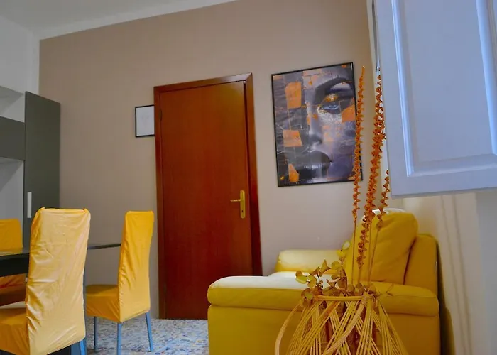 Pisa & Florence - Elegant Modern Apartment