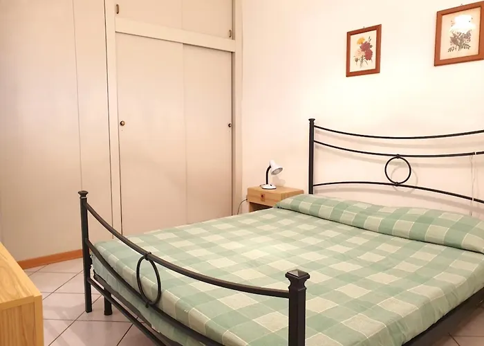Melograni 4 Beds With Common Swimming Pool 350 Mt From The Sea