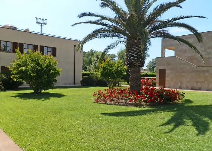 Apartment Cosmopolitan Golf - Tir280 By Interhome