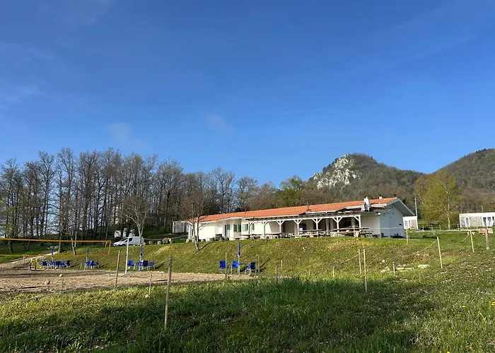 Bubble Inn Eco Village