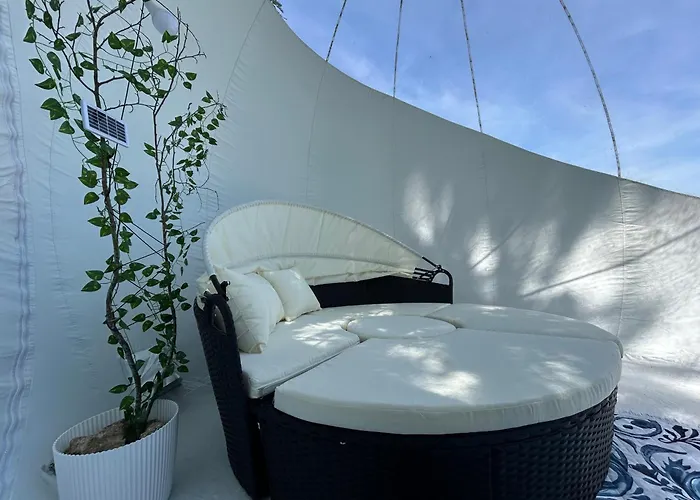 Bubble Inn Eco Village