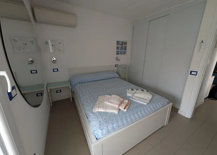 Versilia - Appartamento Con Terrazzo