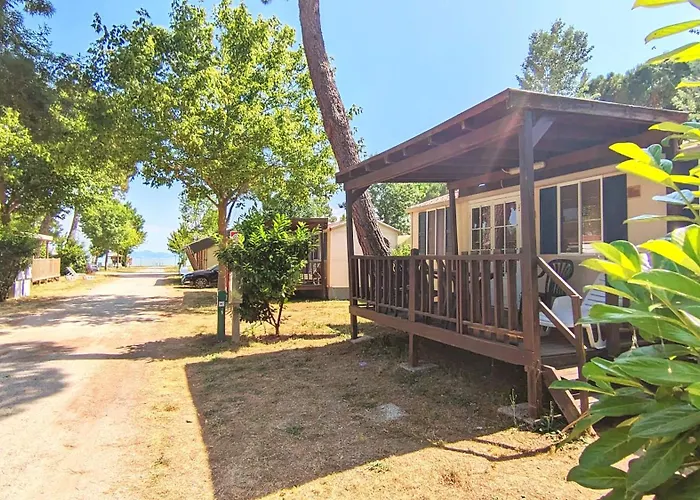 Camping Village Punta Navaccia