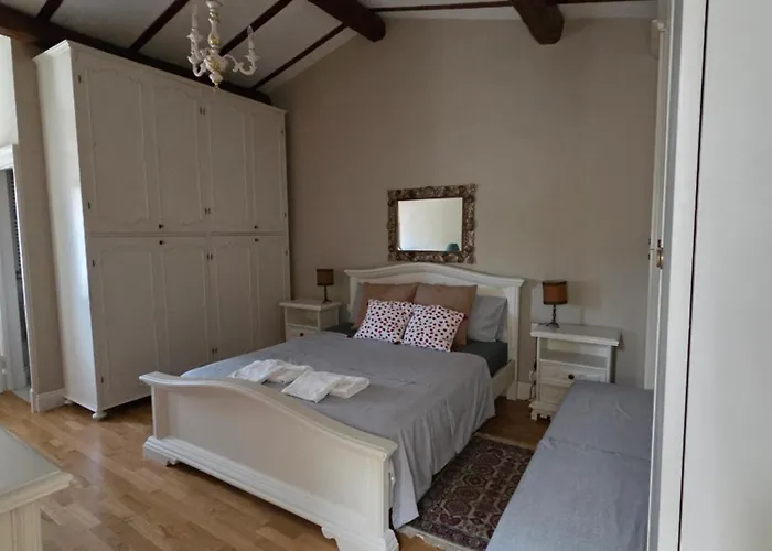 Casa Flavia