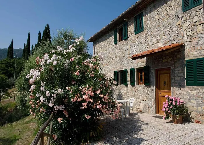Tuscan Heaven Vinci And Pistoia