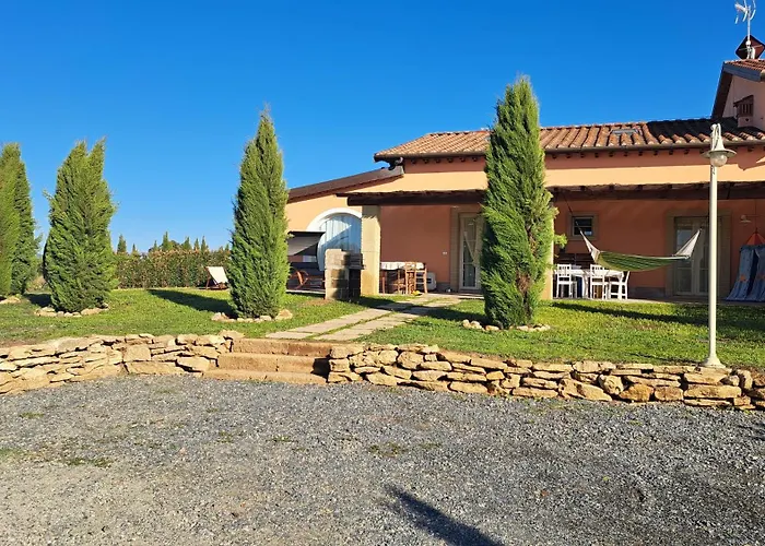 Fattoria Palazzeta - Pet & Family Friendly