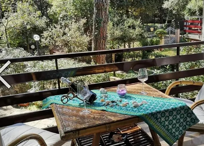 Etrusca WiFi a 300 mt dal mare, parcheggio e giardino