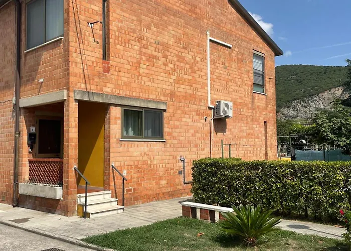 Sunflower House