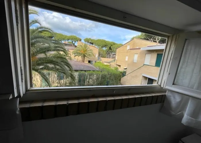 Villetta con giardino di fronte al mare