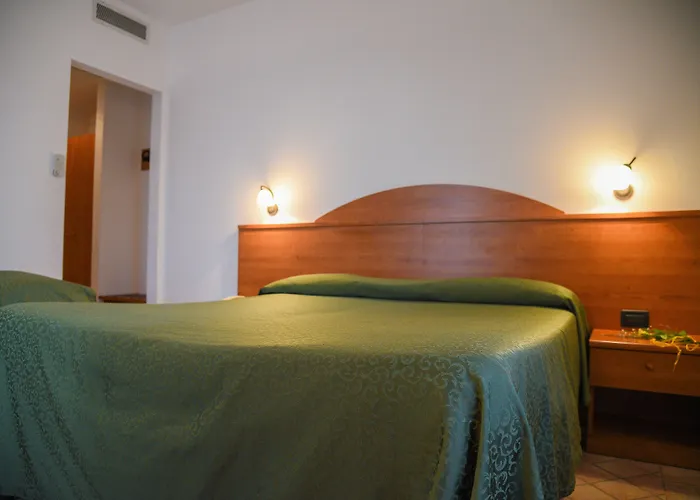Carlo's Hotel