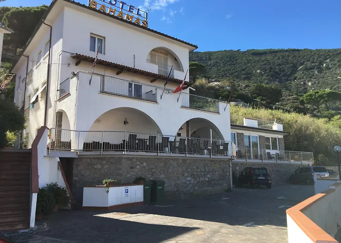 Hotel Bahamas - 100 mt dal Porto