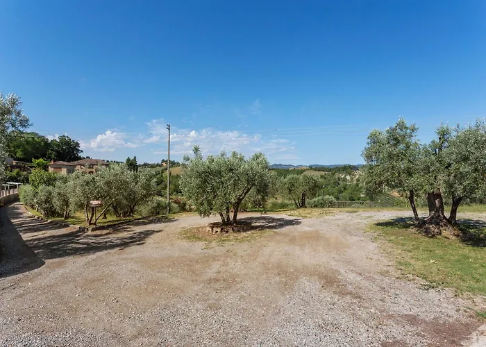 Lavish Holiday Home In Volterra With Pool