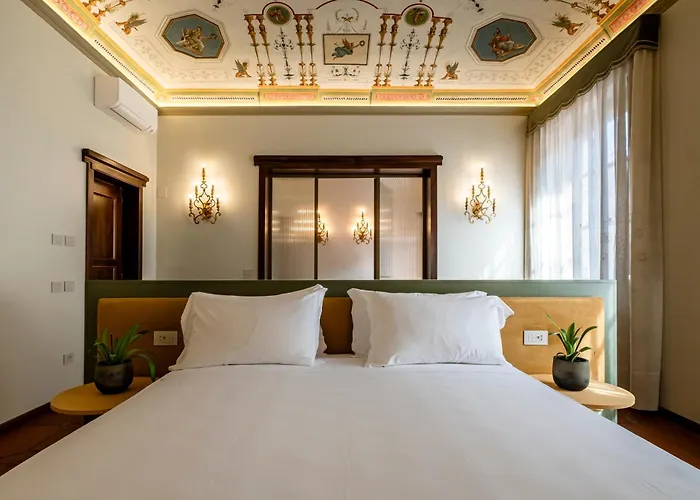 Hotel Lory