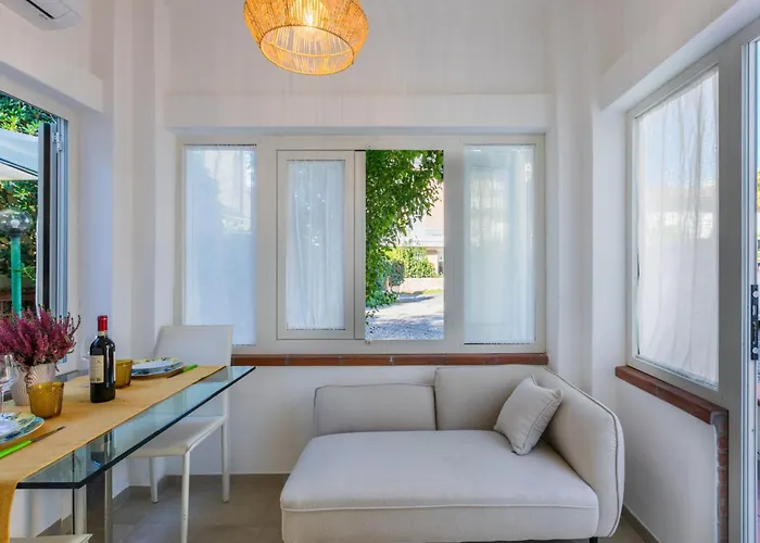 Apartment La Casetta By Interhome