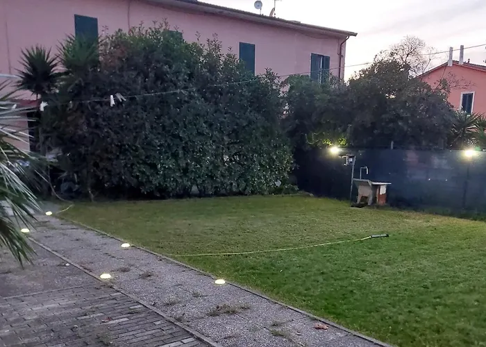 Casa Con Giardino
