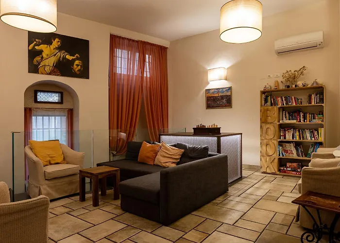 Hostel Archi Rossi
