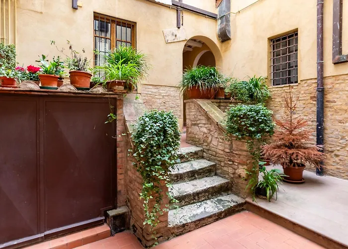 Fabio Apartments San Gimignano